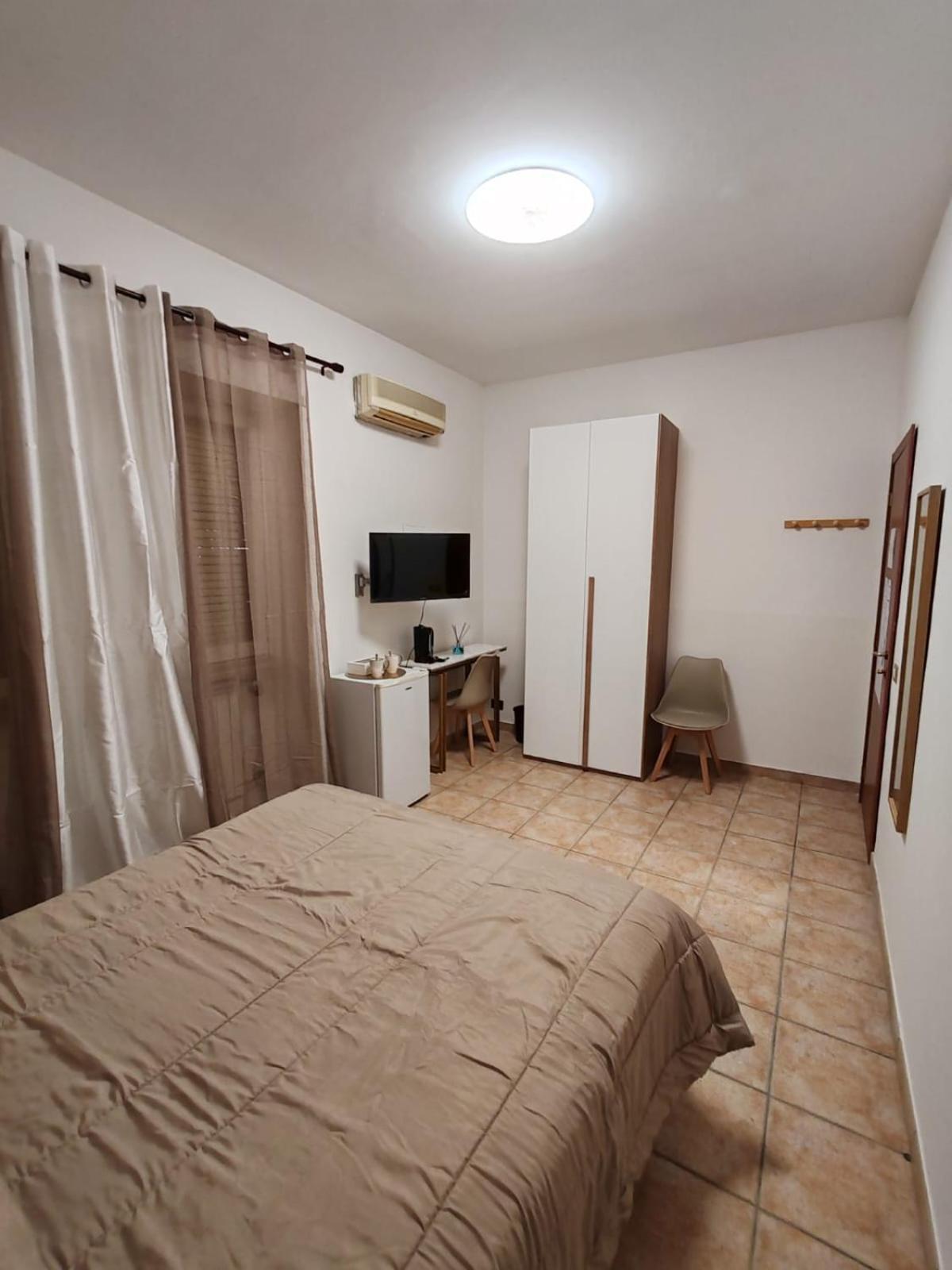 B&B Piazza Ragusa Rom Exteriör bild